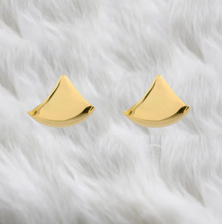 Pendientes triangulares de Plata de Ley baño oro