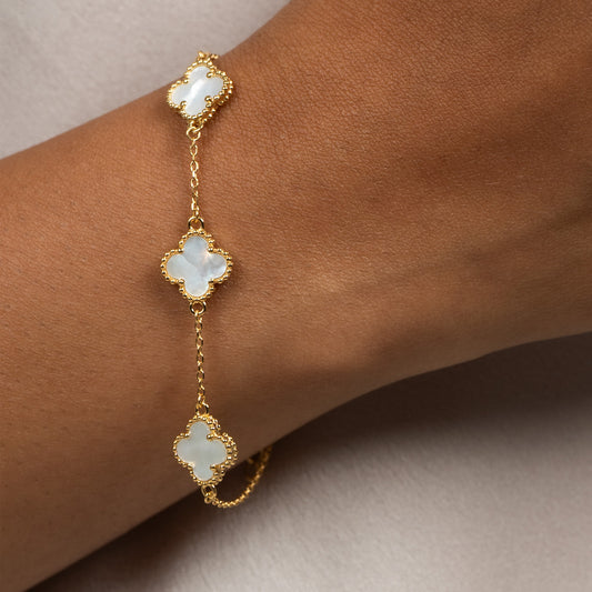 Pulsera de Plata de Ley flores blancas