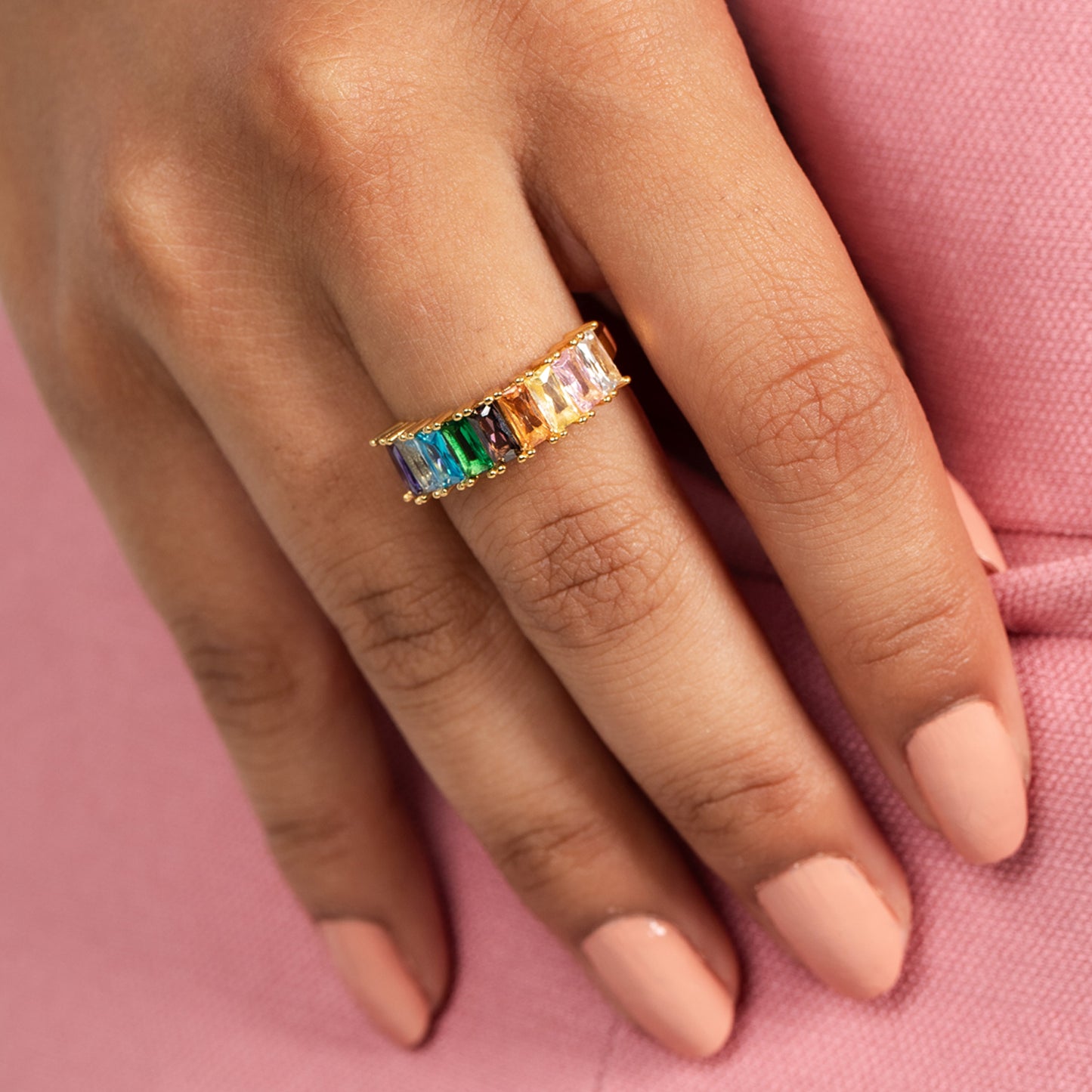 Anillo de Plata de Ley con circonitas multicolor