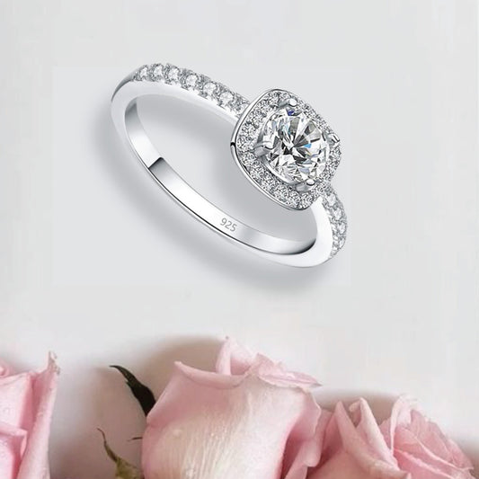 Sortija de Plata 925 con Circonitas Talla Cojín – Anillo Elegante y Brillante