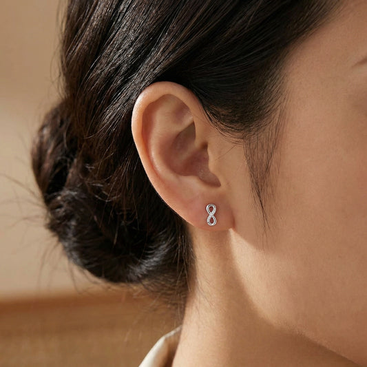 Pendientes Infinito con Brillos de Plata