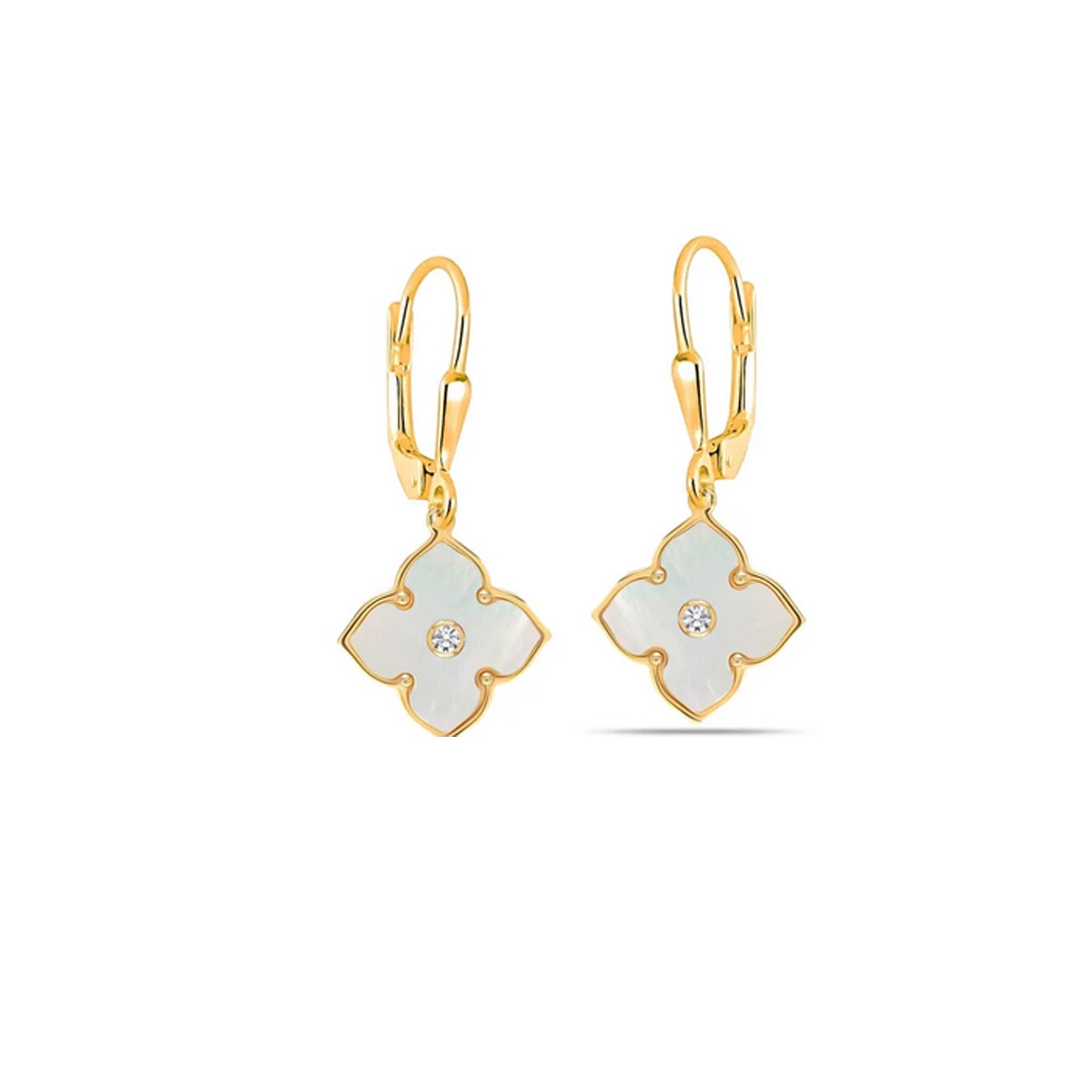 Pendientes de Plata con Baño de Oro – Diseño Trébol Nácar y Circonita