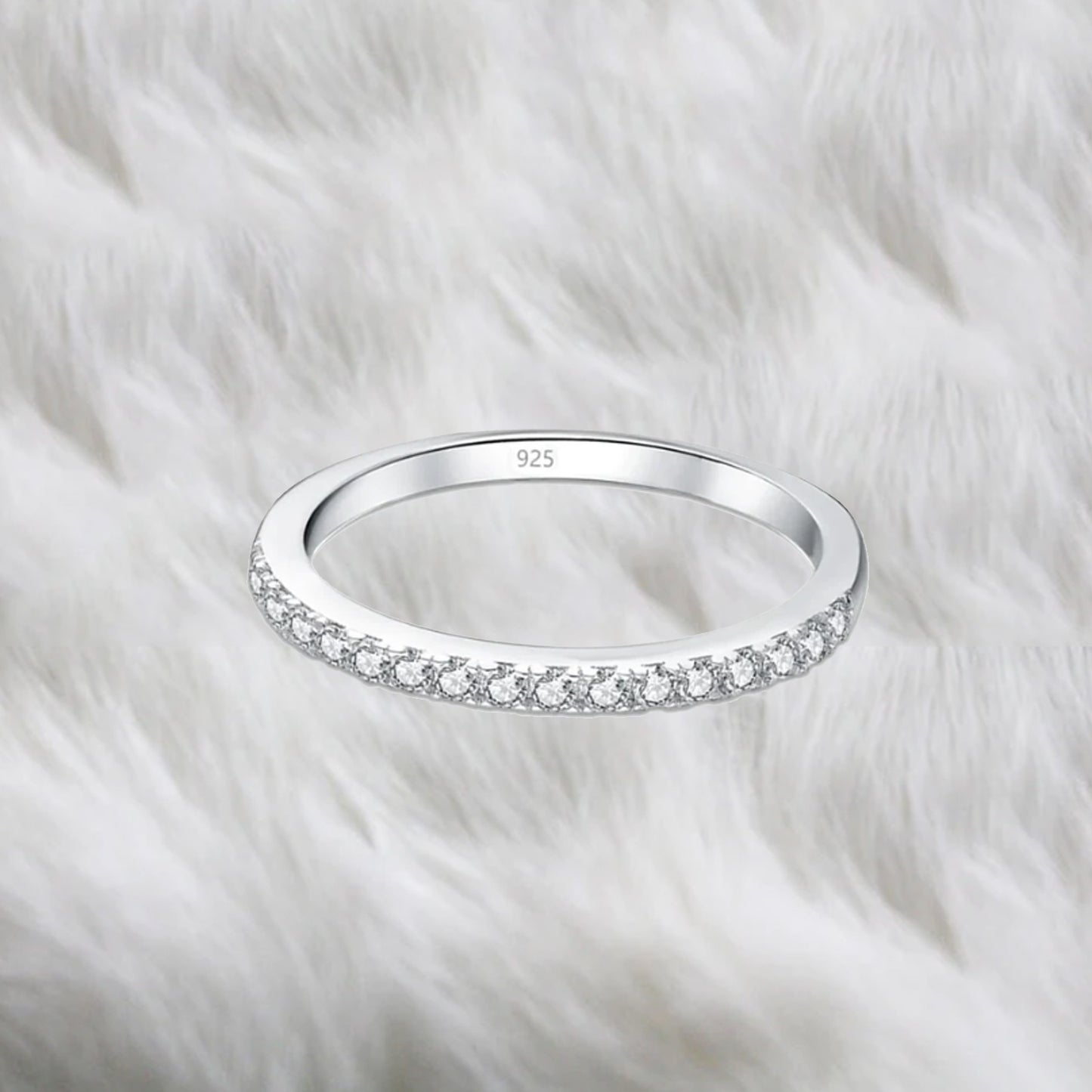 Anillo Destello Eterno de plata de ley con circonitas