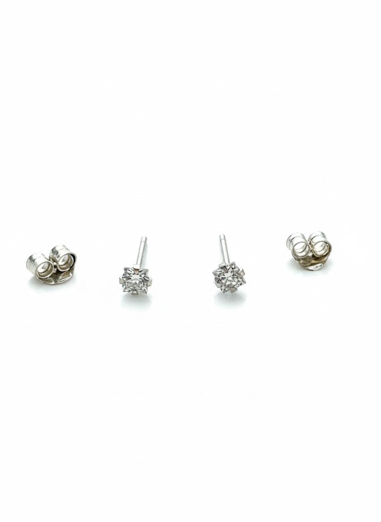 Pendiente plata circonita cuadrada 3x3 mm